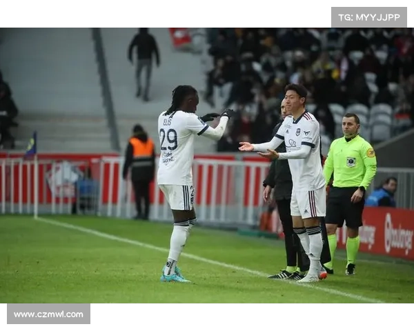 李在城热身赛颧骨骨折 美因茨确认韩国中场新赛季将戴面具出战